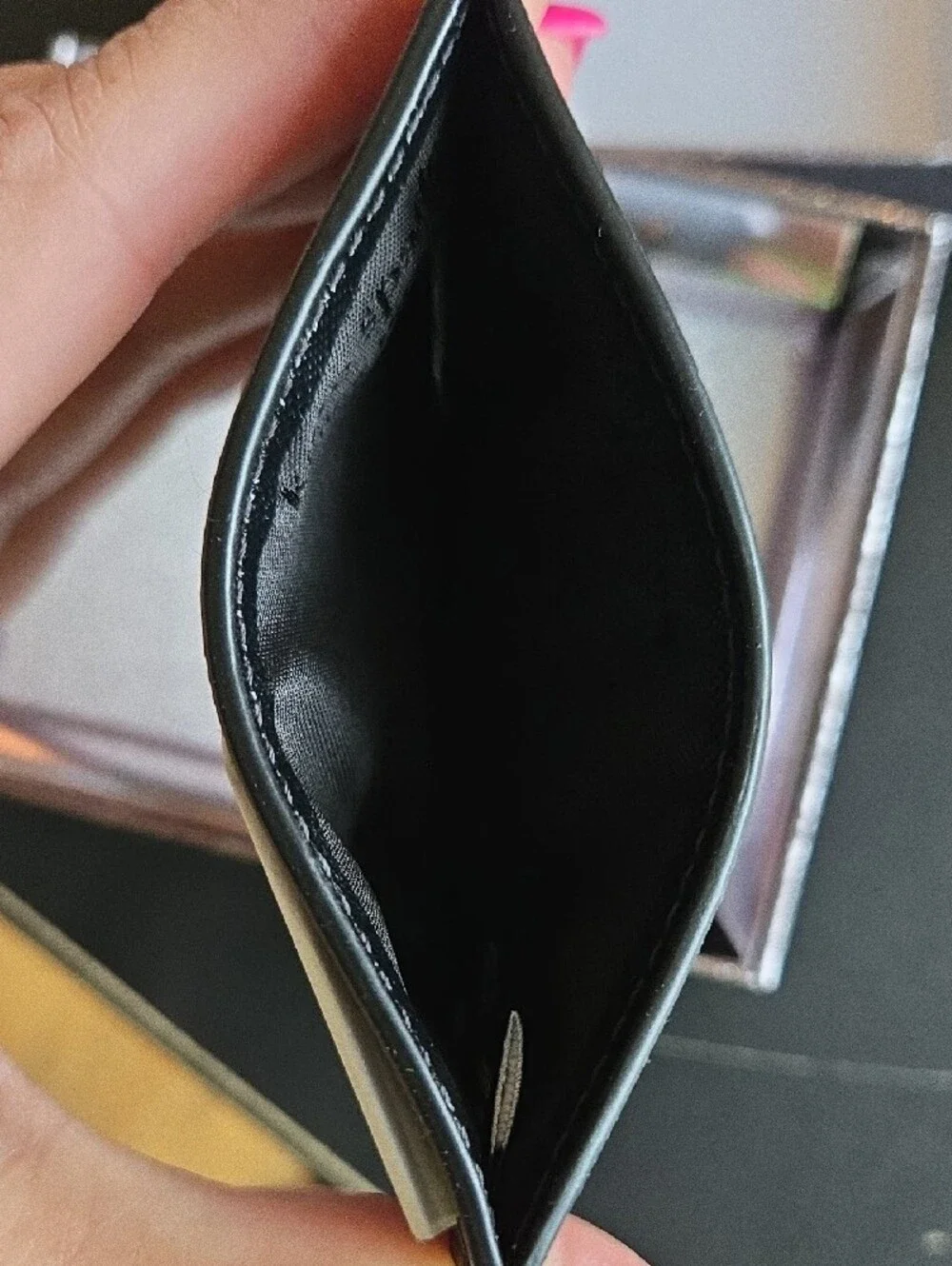 kate spade Black Leather Card Holder with Gold Plaque NEW